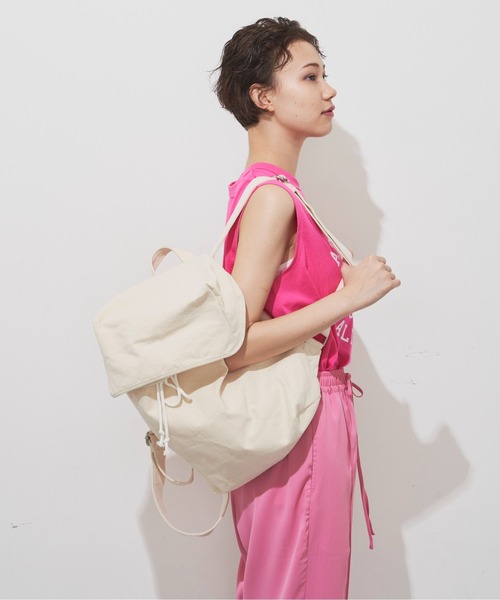 Auntie Rosa Holiday（アンティローザホリデー）の「キャンバスリュック（バックパック/リュック・レディース・ホワイト/ブラック・FREE）」の6枚目の写真