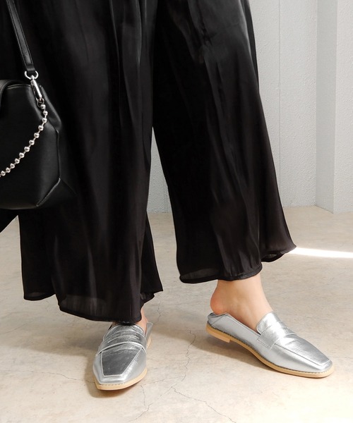 alala(アララ)の「メタリックローファー/かかとが踏めるバブーシュ ◇(ローファー・レディース・ブラック/シルバー/ゴールド・S/M/L/LL)」の17枚目の写真