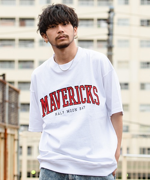 SILVER BULLET(シルバーバレット)の「『CavariA/キャバリア』USAコットンクルーネックアップリケ刺繍半袖Tシャツ(Tシャツ/カットソー・メンズ・ホワイト系1/ホワイト系2/ブラック系2/ベージュ系1/グリーン系2/ブルー系1・M/L)」の2枚目の写真