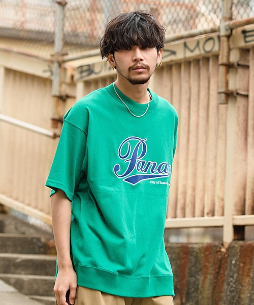 SILVER BULLET(シルバーバレット)の「『CavariA/キャバリア』USAコットンクルーネックアップリケ刺繍半袖Tシャツ(Tシャツ/カットソー・メンズ・ホワイト系1/ホワイト系2/ブラック系2/ベージュ系1/グリーン系2/ブルー系1・M/L)」の1枚目の写真