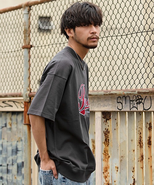 SILVER BULLET(シルバーバレット)の「『CavariA/キャバリア』USAコットンクルーネックアップリケ刺繍半袖Tシャツ(Tシャツ/カットソー・メンズ・ホワイト系1/ホワイト系2/ブラック系2/ベージュ系1/グリーン系2/ブルー系1・M/L)」の22枚目の写真