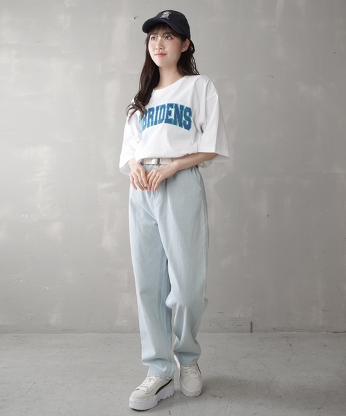 SPINNS（スピンズ）の「【ゆったりシルエット】SUBRIDENSカレッジロゴ オーバーサイズTシャツ（Tシャツ/カットソー・レディース・ブラック/ネイビー/オフホワイト/オレンジ/ブルー・M/L）」の20枚目の写真