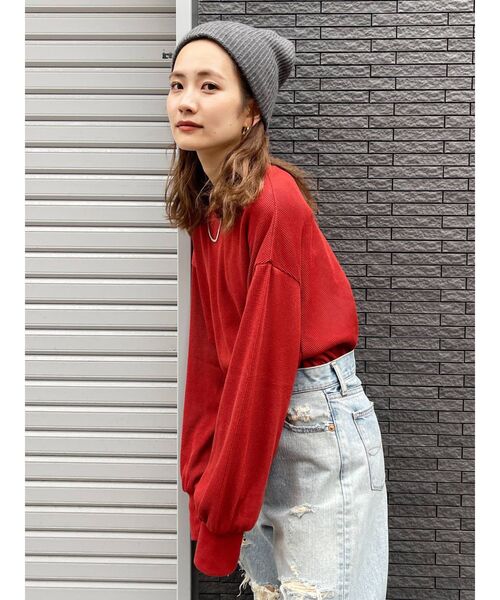 Ungrid（アングリッド）の「【WEB限定】スリーブボリュームワッフルロングスリーブTee（Tシャツ/カットソー・レディース・チャコールグレー/アイボリー/ブルー/オレンジ/ピンク/レッド/ブラウン・FREE）」の6枚目の写真