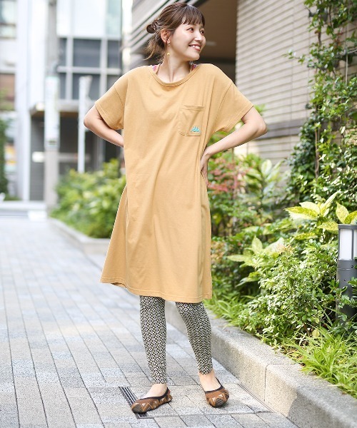 Kappa(カッパ)の「Kappa コラボ 吸汗速乾・接触冷感ホルターワンピース【Kappa×チチカカ】(ワンピース・レディース・カーキ/マスタード・MEDIUM)」の5枚目の写真