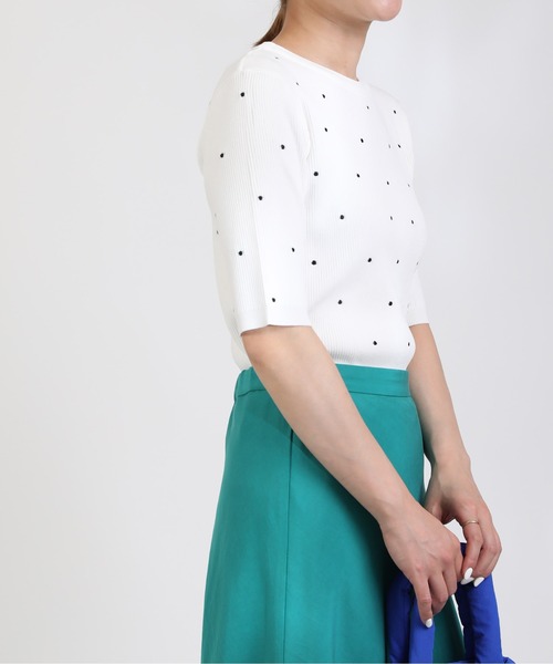 PICCIN(ピッチン)の「ドット柄刺繍ニット(ニット/セーター・レディース・ホワイト/ブラック/ライトグリーン・M)」の4枚目の写真