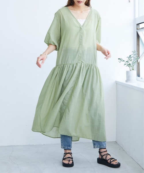 ECRIRE(エクリール)の「シアー羽織ワンピース(シャツワンピース・レディース・グリーン/ブラック・M)」の1枚目の写真