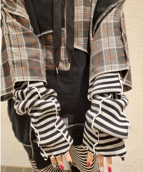 Candy Stripper（キャンディストリッパー）の「CND JOIN UP フーディー（パーカー・レディース・ネイビー/ブラック・2）」の11枚目の写真