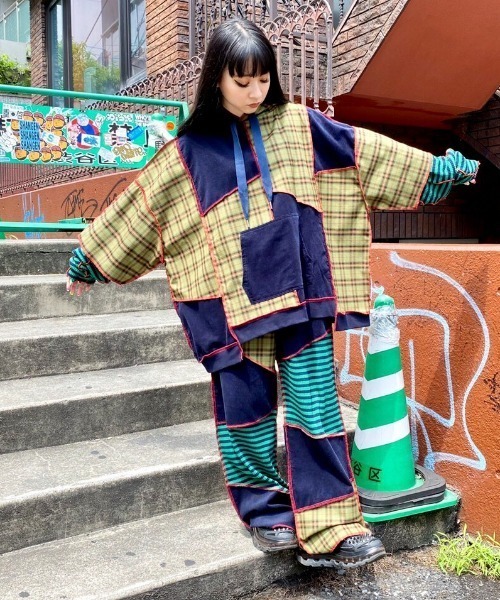 Candy Stripper（キャンディストリッパー）の「CND JOIN UP フーディー（パーカー・レディース・ネイビー/ブラック・2）」の18枚目の写真