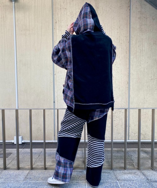 Candy Stripper（キャンディストリッパー）の「CND JOIN UP フーディー（パーカー・レディース・ネイビー/ブラック・2）」の5枚目の写真