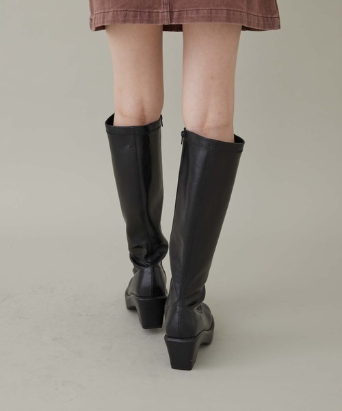 archives（アルシーヴ）の「一体底ロングブーツ（ブーツ・レディース・ブラック/モカ・MEDIUM/LARGE）」の14枚目の写真