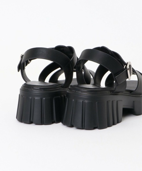 notch.（ノッチ）の「厚底グルカサンダル 2（サンダル・レディース・ブラック/オフホワイト・M/L）」の6枚目の写真