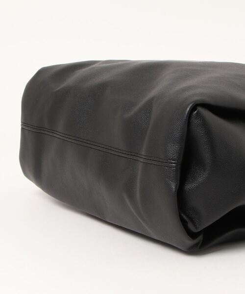 polka polka(ポルカポルカ)の「polka polka / ポルカポルカ 収納上手 ポケット トートバッグ レザー Storage tote SDI(トートバッグ・レディース・ブラック/ベージュ/グレー/グレイッシュベージュ/チャコール/シルバー・FREE)」の8枚目の写真
