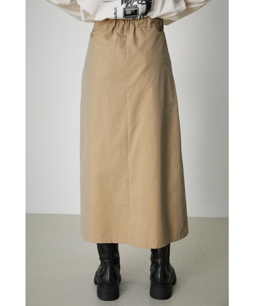 AZUL by moussy（アズールバイマウジー）の「SHIRRING CHAMBRAY MIDI SKIRT/シャーリングシャンブレーミディスカート（スカート・レディース・ダークグリーン/ベージュ・SMALL/MEDIUM）」の8枚目の写真