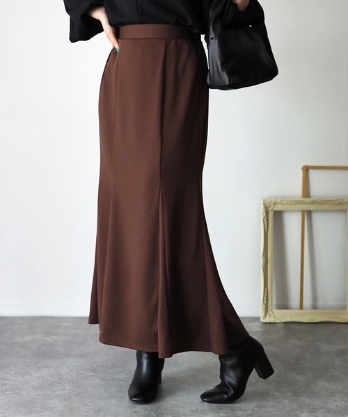 Riberry（リベリー）の「マーメイドロングスカート（スカート・レディース・ブラック/ダークブラウン/グリーン/ダークベージュ・FREE）」の3枚目の写真