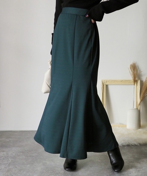 Riberry（リベリー）の「マーメイドロングスカート（スカート・レディース・ブラック/ダークブラウン/グリーン/ダークベージュ・FREE）」の4枚目の写真