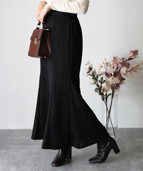 Riberry（リベリー）の「マーメイドロングスカート（スカート・レディース・ブラック/ダークブラウン/グリーン/ダークベージュ・FREE）」の2枚目の写真