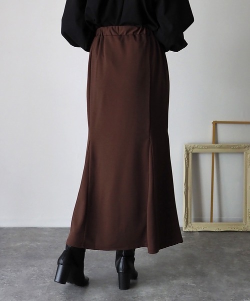 Riberry（リベリー）の「マーメイドロングスカート（スカート・レディース・ブラック/ダークブラウン/グリーン/ダークベージュ・FREE）」の20枚目の写真