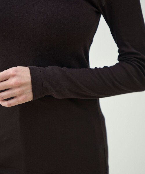 MACPHEE（マカフィー）の「シアージャージー クルーネックプルオーバー（Tシャツ/カットソー・レディース・ライトベージュ/ライトピンク/ホワイト/ライトグリーン/ライトブルー/チャコールグレー/ブルー/レッド系その他/オレンジ/ライトパープル/レッド/ダークブラウン・S）」の14枚目の写真