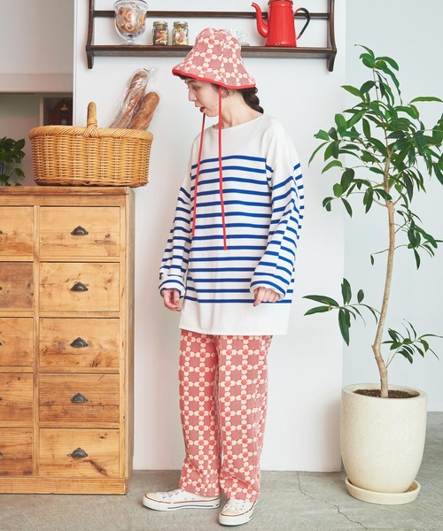 Dot＆Stripes CHILD WOMAN（ドットアンドストライプス　チャイルドウーマン）の「花柄キルトブリスターJAQ ハット（キャスケット・レディース・レッド/ブラック・FREE）」の8枚目の写真