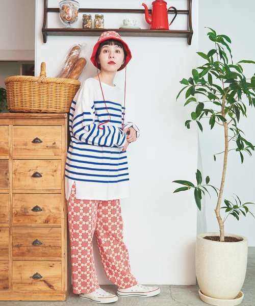Dot＆Stripes CHILD WOMAN（ドットアンドストライプス　チャイルドウーマン）の「花柄キルトブリスターJAQ ハット（キャスケット・レディース・レッド/ブラック・FREE）」の11枚目の写真