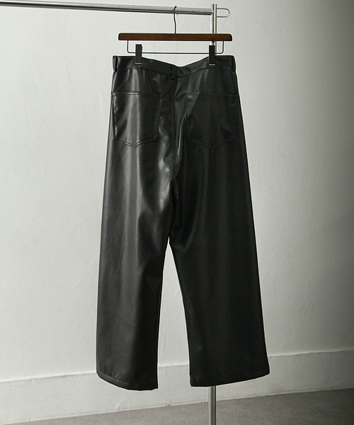 NILWAY（ニルウェイ）の「プライムPUレザーワイドストレートパンツ（その他パンツ・メンズ・ブラック/カーキ/チャコール・SMALL/MEDIUM/LARGE）」の5枚目の写真