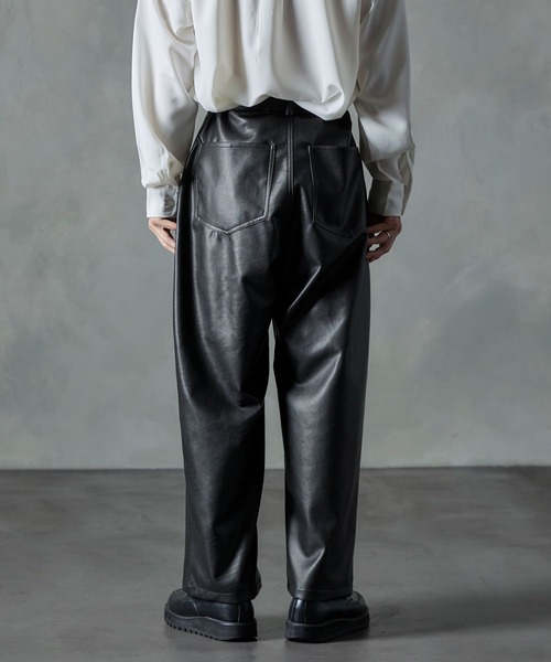 NILWAY（ニルウェイ）の「プライムPUレザーワイドストレートパンツ（その他パンツ・メンズ・ブラック/カーキ/チャコール・SMALL/MEDIUM/LARGE）」の12枚目の写真