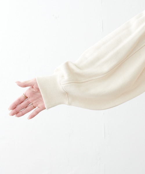 PUAL CE CIN（ピュアルセシン）の「チェーン刺繍サークルロゴプルオーバー（スウェット・レディース・グリーン/ナチュラル/チャコール・FREE）」の21枚目の写真