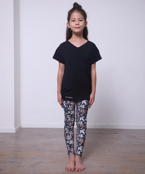 BRANSHES（ブランシェス）の「【YOGA/ヨガ】大花柄レギンス（レギンス/スパッツ・キッズ・ピンク/ネイビー/ブルー・110/120/140/130/150）」の4枚目の写真