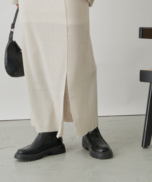 CLEARIMPRESSION （クリアインプレッション）の「フロントスリットニットナロースカート（スカート・レディース・アイボリー/グリーン/ブラック・FREE）」の16枚目の写真