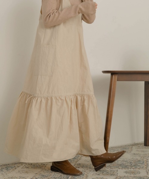 Bab（バブ）の「ワークギャザージャンパースカート（ジャンパースカート・レディース・モカ/ブラック/アイボリー・M）」の7枚目の写真