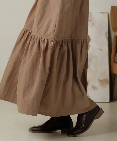 Bab（バブ）の「ワークギャザージャンパースカート（ジャンパースカート・レディース・モカ/ブラック/アイボリー・M）」の13枚目の写真