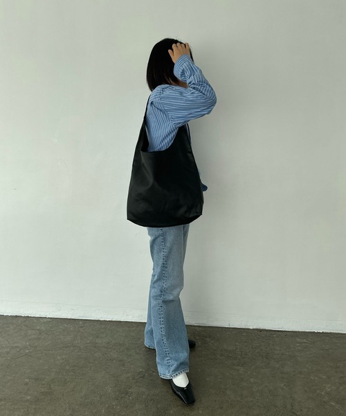 One handle big shoulder bag / ワンハンドル ビッグ ショルダーバッグ