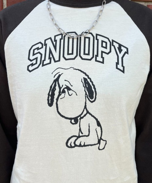 PEANUTS(ピーナッツ)の「【PEANUTS/ピーナッツ】ラグランプリントロゴT(Tシャツ/カットソー・レディース・ブラック/レッド/グリーン・FREE)」の20枚目の写真