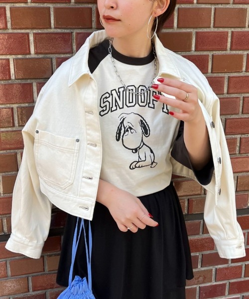 PEANUTS(ピーナッツ)の「【PEANUTS/ピーナッツ】ラグランプリントロゴT(Tシャツ/カットソー・レディース・ブラック/レッド/グリーン・FREE)」の13枚目の写真