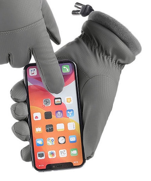 DAY CLOSET（デイ クローゼット）の「メンズ 裏起毛ゴム入りコードストッパー撥水加工手袋（手袋・メンズ・ブラック/グレー/ネイビー・ONE SIZE）」の5枚目の写真