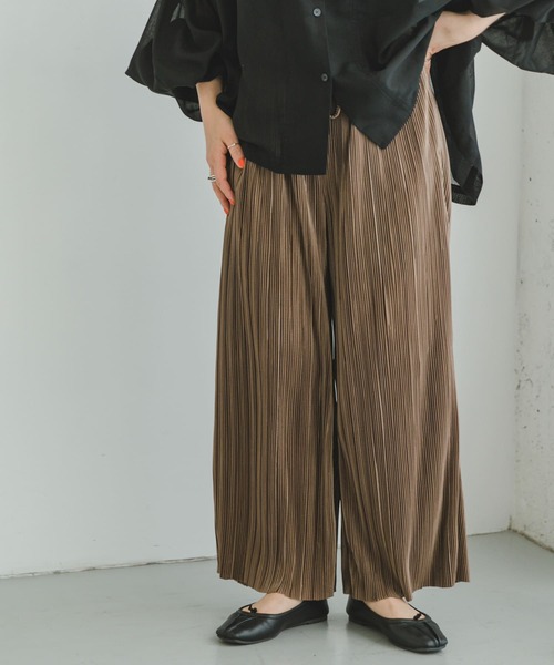 ITEMS URBANRESEARCH(アイテムズ アーバンリサーチ)の「セルフカットイージーパンツ(その他パンツ・レディース・ブラック/ライトベージュ/ブラウン・FREE)」の1枚目の写真