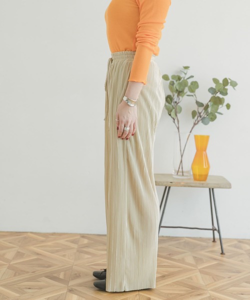 ITEMS URBANRESEARCH(アイテムズ アーバンリサーチ)の「セルフカットイージーパンツ(その他パンツ・レディース・ブラック/ライトベージュ/ブラウン・FREE)」の21枚目の写真