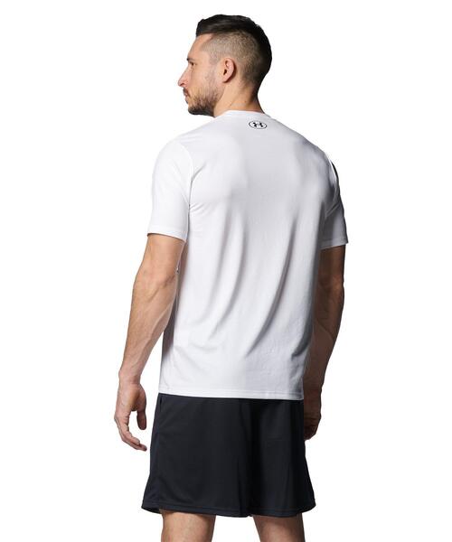 UNDER ARMOUR(アンダーアーマー)の「UAテック ショートスリーブTシャツ 〈エクストララージロゴ〉(トレーニング/メンズ)(Tシャツ/カットソー・メンズ・ネイビー/ホワイト/ブラック×ホワイト/ブラック×レッド・M/XXL/L/XL/S/3XL)」の5枚目の写真