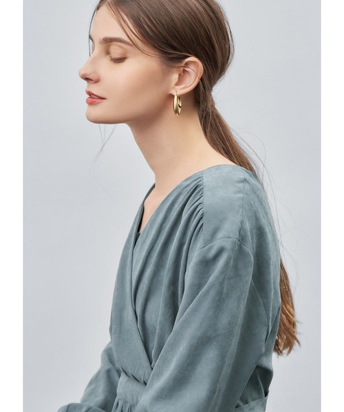 STYLE DELI（スタイルデリ）の「ボトムボリュームフープピアス（ピアス（両耳用）・レディース・ゴールド/シルバー・FREE）」の6枚目の写真