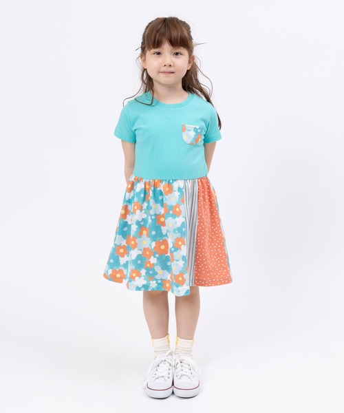 KP(ケーピー)の「花柄プリント切り替え半袖ワンピース(100~130cm)(ワンピース・キッズ・ピンク/エメラルド・110cm/120cm/130cm/100cm)」の3枚目の写真