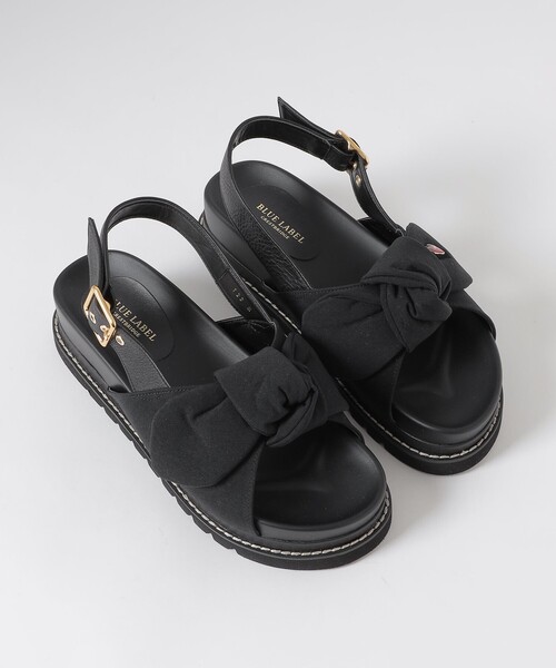 BLUE LABEL CRESTBRIDGE（ブルーレーベルクレストブリッジ）の
