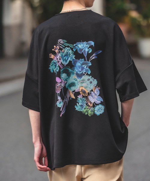 NULL（ヌル）の「【NULL】フラワー バックプリント ポンチ 半袖Tシャツ（Tシャツ/カットソー・メンズ・ホワイト/ブラック・MEDIUM/LARGE）」の16枚目の写真