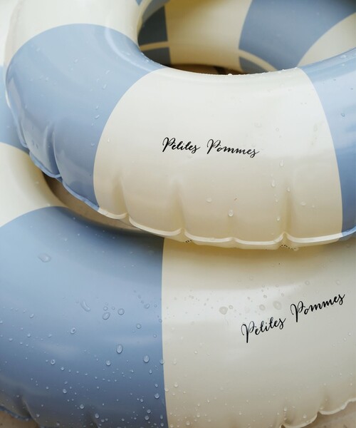 こども ビームス（コドモビームス）の「Petite Pommes / 浮き輪（60cm）（スイムグッズ・キッズ・ピンク/パープル系その他3/サックスブルー・ONE SIZE）」の7枚目の写真