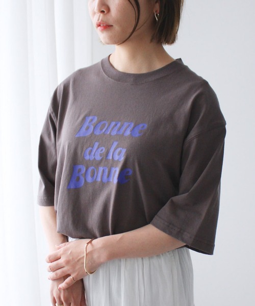 CRAFT STANDARD BOUTIQUE(クラフトスタンダードブティック)の「BONNE TEE(Tシャツ/カットソー・レディース・チャコールグレー/オフホワイト/アイボリー・M/L/XL)」の3枚目の写真