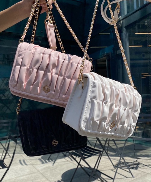 one after another NICE CLAUP（ワンアフターアナザーナイスクラップ）の「シャーリングミニショルダーバッグ（ショルダーバッグ・レディース・ピンク/ブラック/アイボリー・FREE）」の7枚目の写真