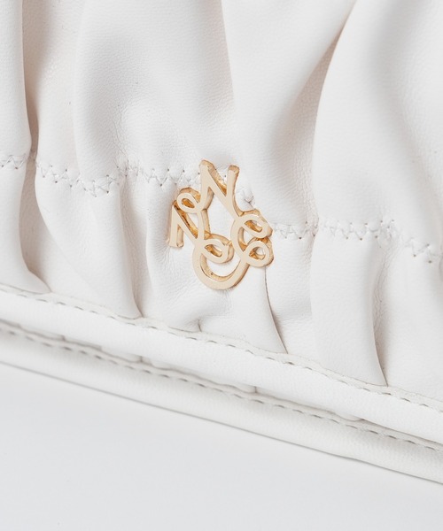 one after another NICE CLAUP（ワンアフターアナザーナイスクラップ）の「シャーリングミニショルダーバッグ（ショルダーバッグ・レディース・ピンク/ブラック/アイボリー・FREE）」の11枚目の写真