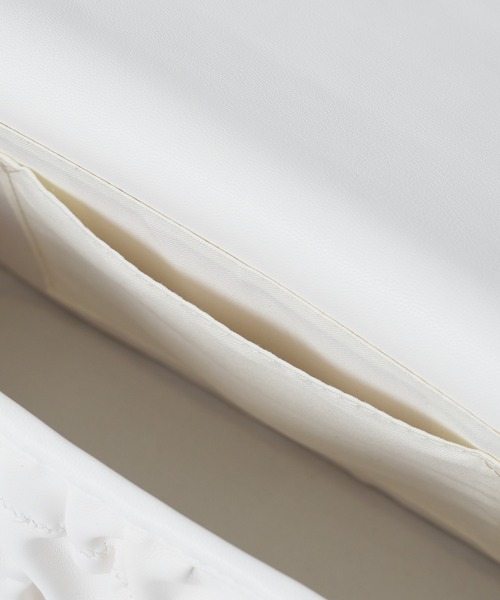 one after another NICE CLAUP（ワンアフターアナザーナイスクラップ）の「シャーリングミニショルダーバッグ（ショルダーバッグ・レディース・ピンク/ブラック/アイボリー・FREE）」の9枚目の写真