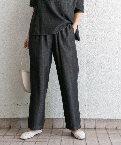 URBAN RESEARCH DOORS(アーバンリサーチドアーズ)の「リヨセルデニムイージーパンツ(その他パンツ・レディース・ブラック/インディゴブルー・SMALL/MEDIUM)」の5枚目の写真