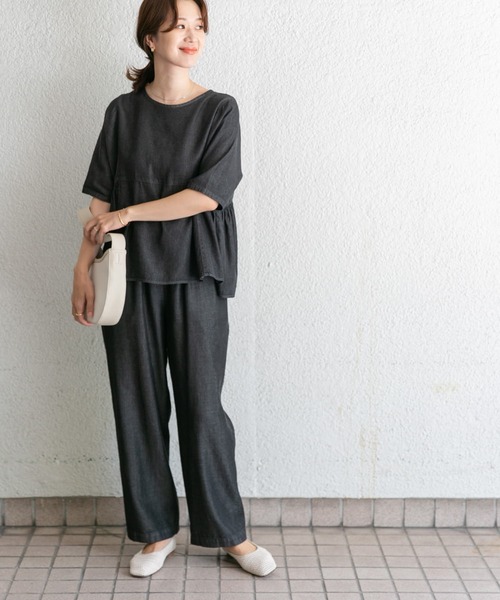 URBAN RESEARCH DOORS(アーバンリサーチドアーズ)の「リヨセルデニムイージーパンツ(その他パンツ・レディース・ブラック/インディゴブルー・SMALL/MEDIUM)」の12枚目の写真