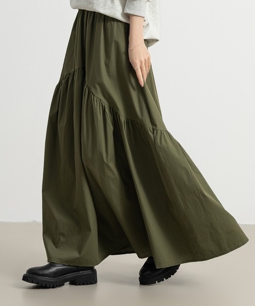 DAY CLOSET（デイ クローゼット）の「レディース 前後2wayで着こなせる。ロング丈ラウンド切り替えフレアティアードスカート（スカート・レディース・ホワイト/ブラック/カーキ/ダークグレー/チェック・M/L）」の4枚目の写真